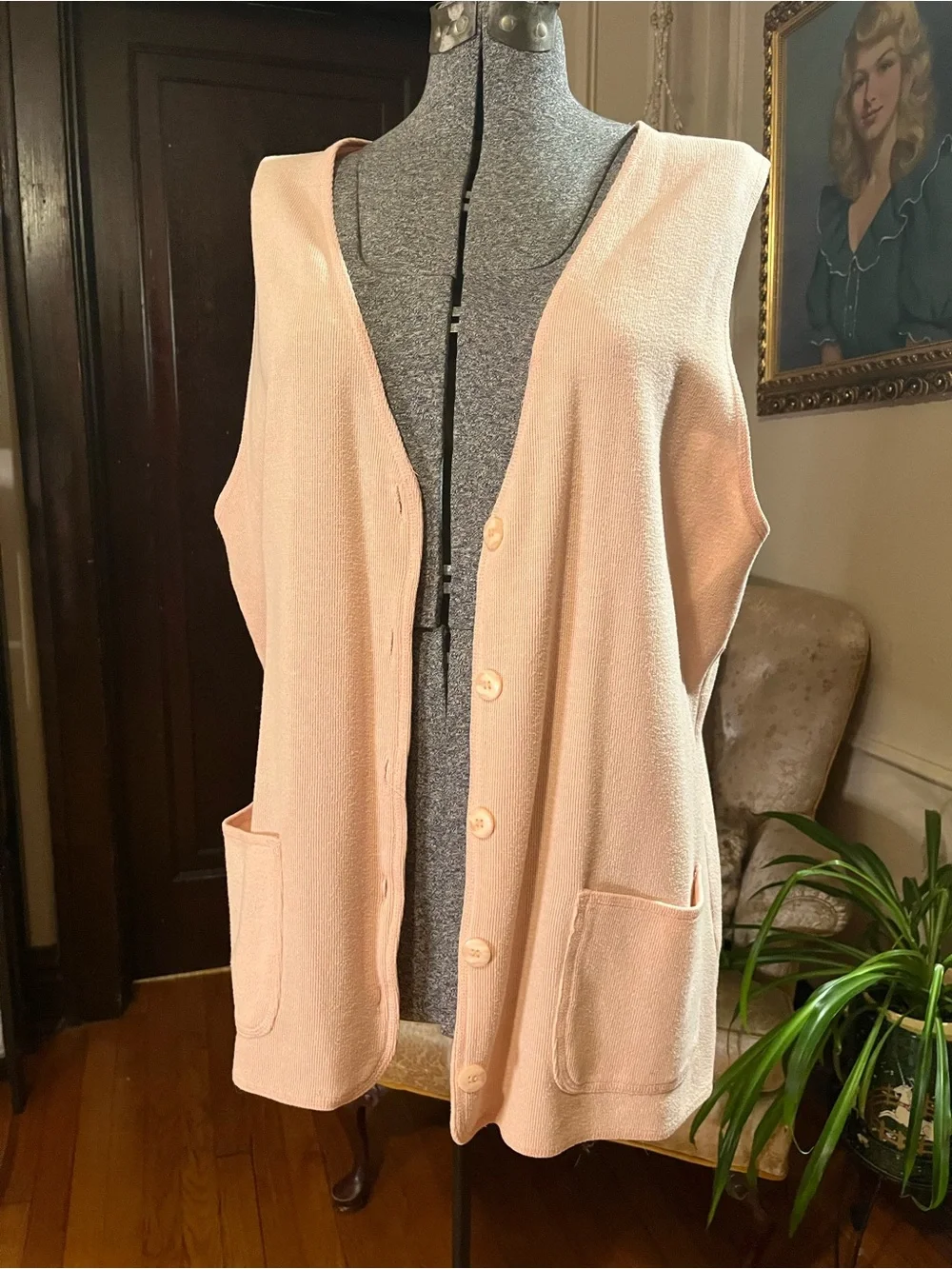 Women's Peach Button-Front Storage Vest with Pockets